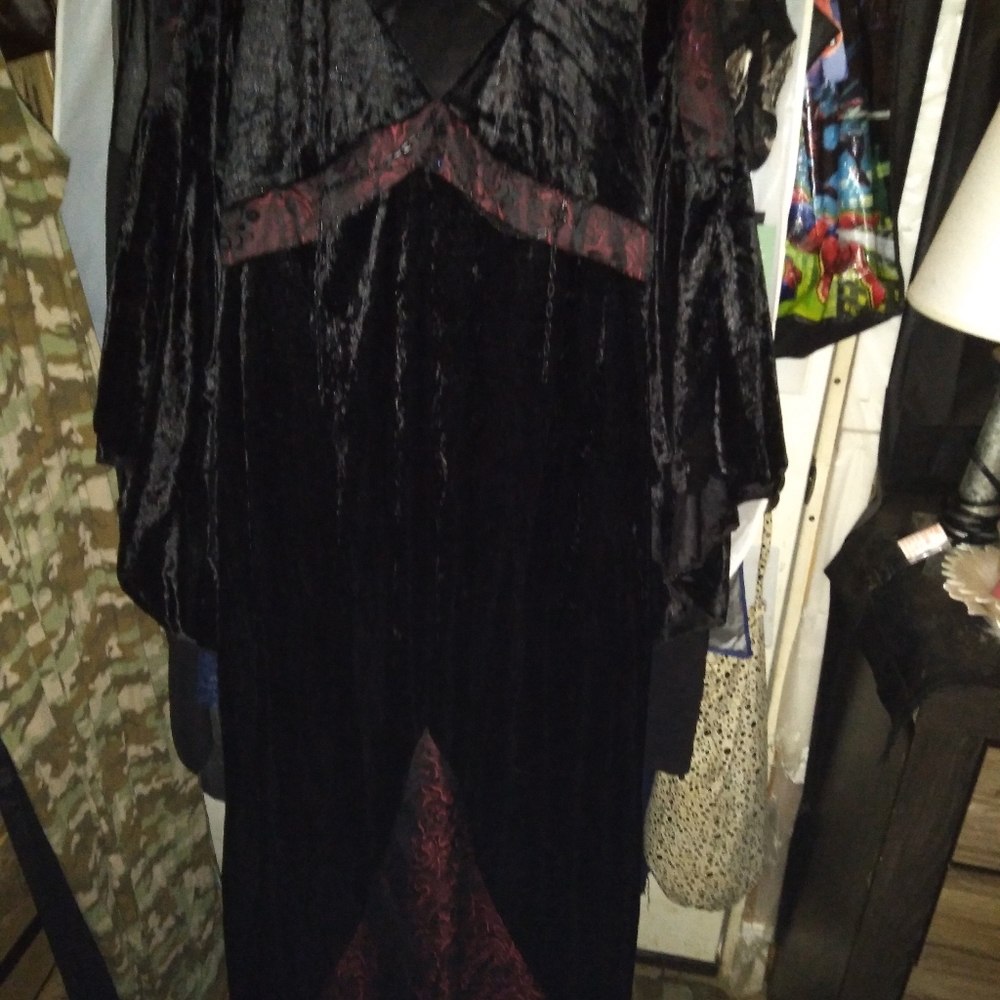 Costume